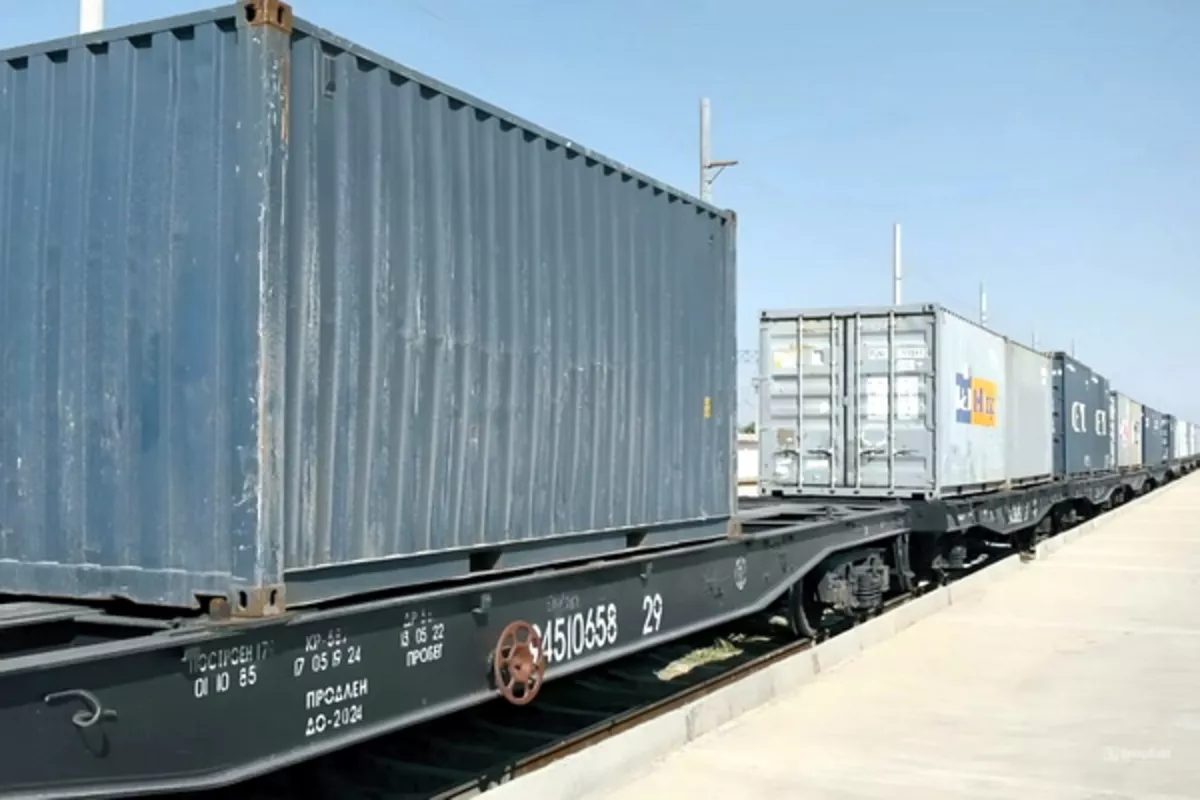 Iranian Train Completes First Transit Through Turkmenistan