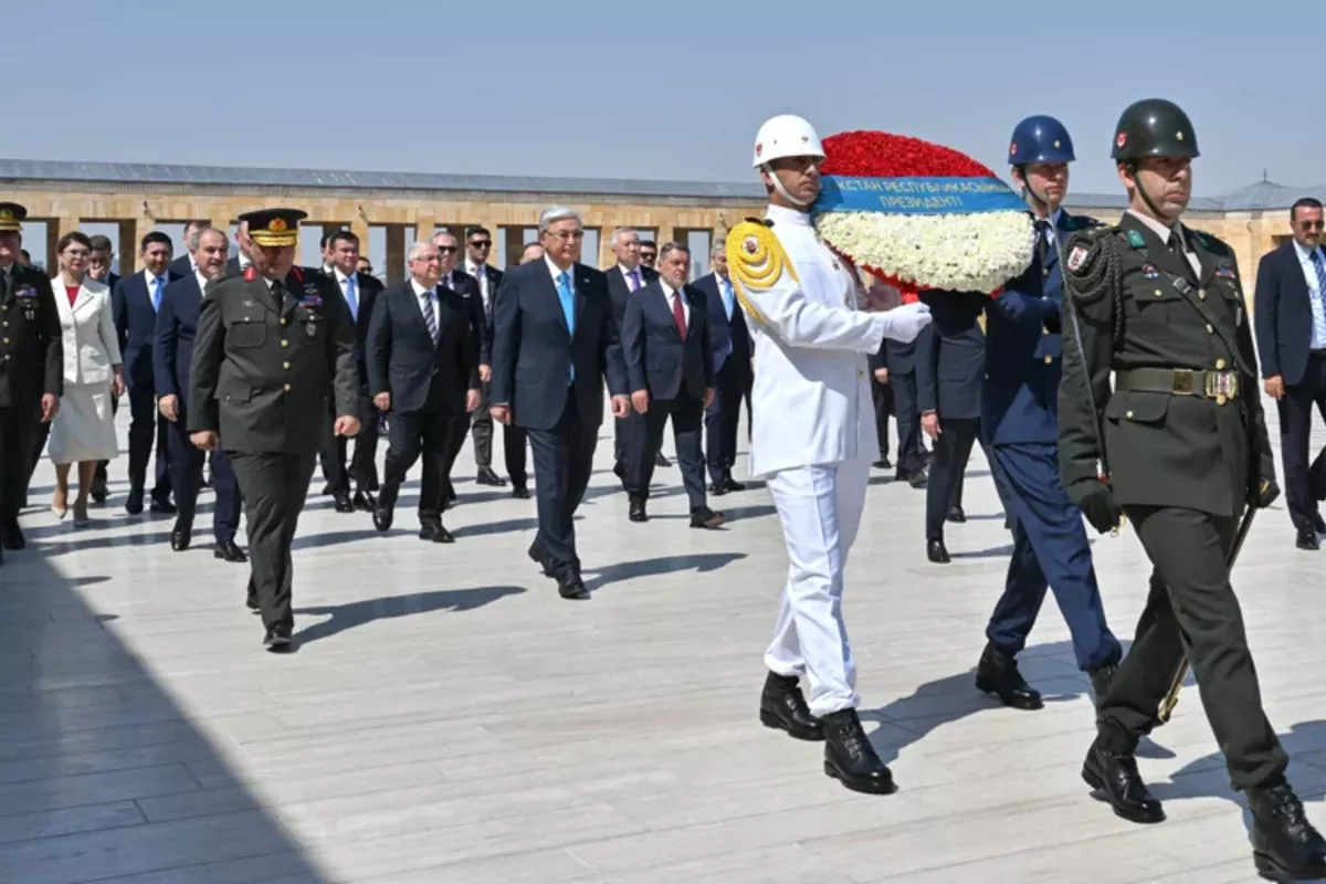 Kassym-Jomart Tokayev Pays Tribute at Mustafa Kemal Ataturk's Mausoleum