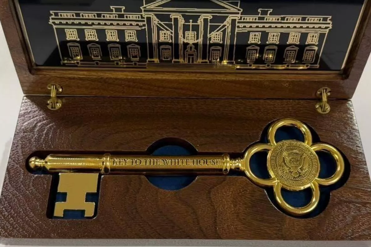 Trump Sends Gifts to Kazakh Leader