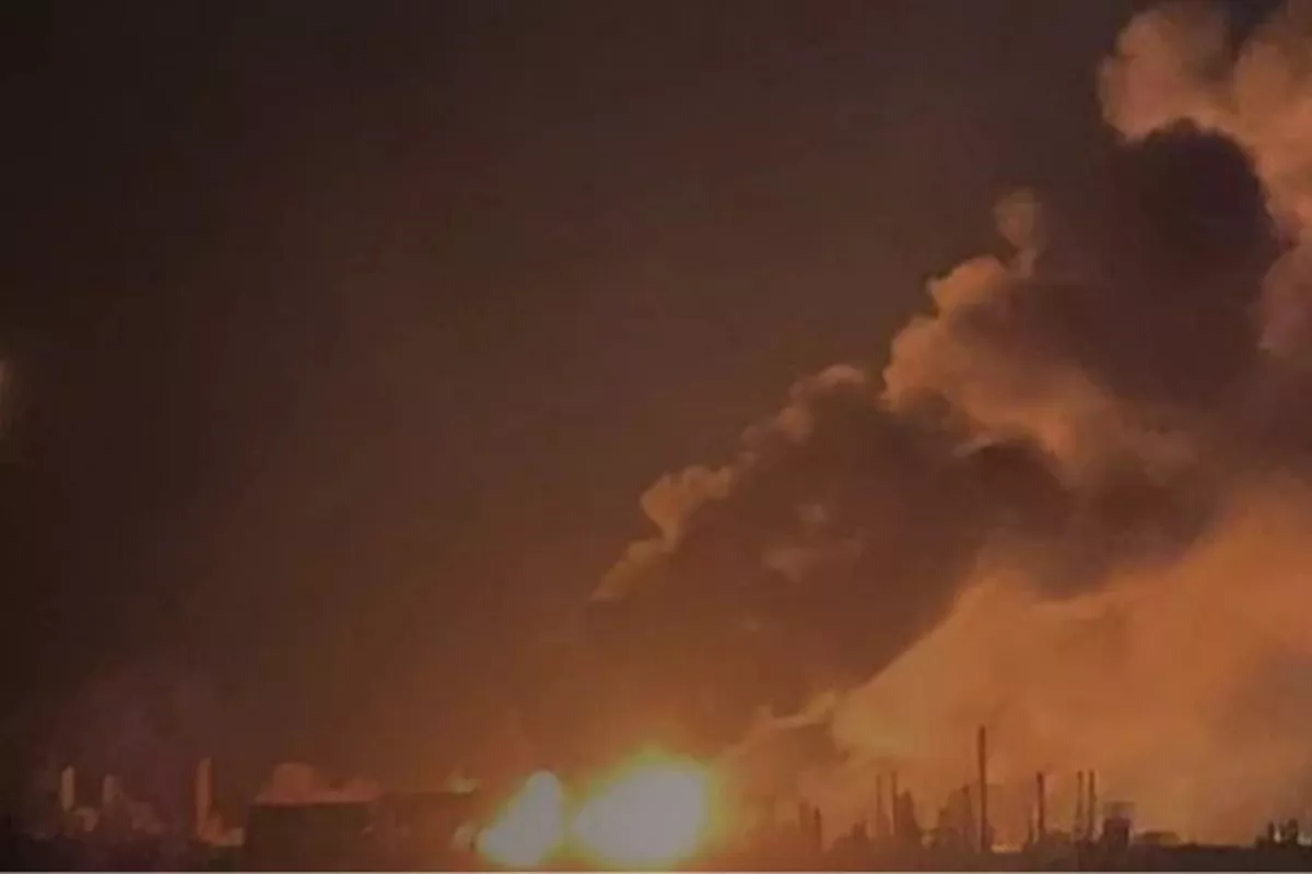 Russian Missile and Drone Strikes Force Shutdown of Ukraine’s Poltava Gas Facilities