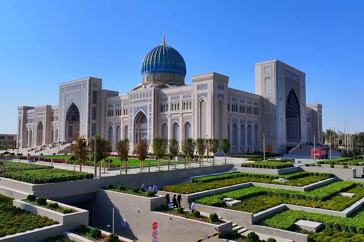 Uzbek President Hails Islamic Civilization Center as Heritage and Future Hub - VIDEO