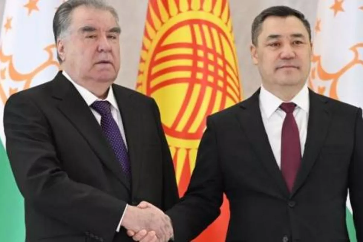 Kyrgyzstan and Tajikistan Sign 13 Deals to Cement Cooperation