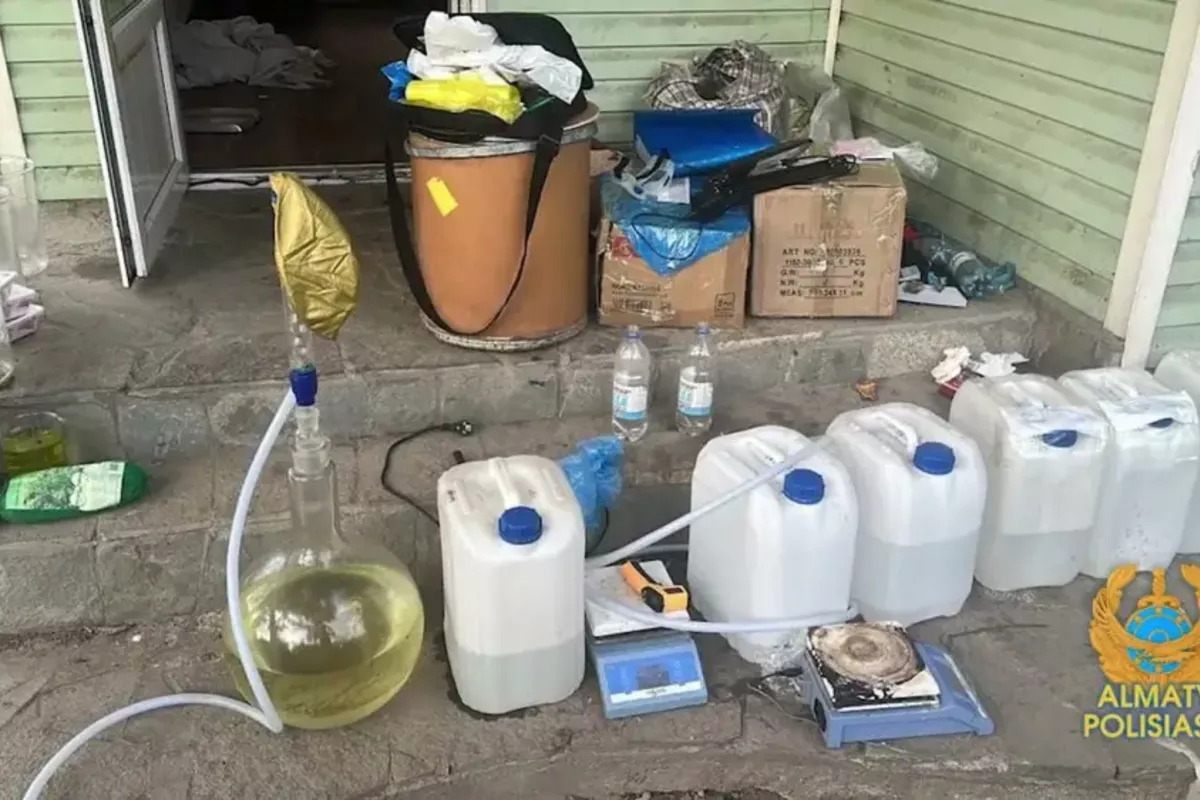 Police Smash Triple Drug Lab Network