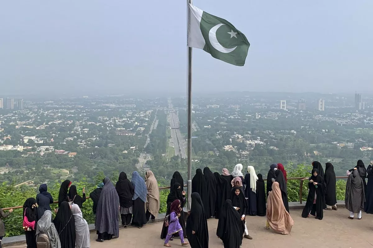 Russia and Pakistan Agree on Easier Visa Regime