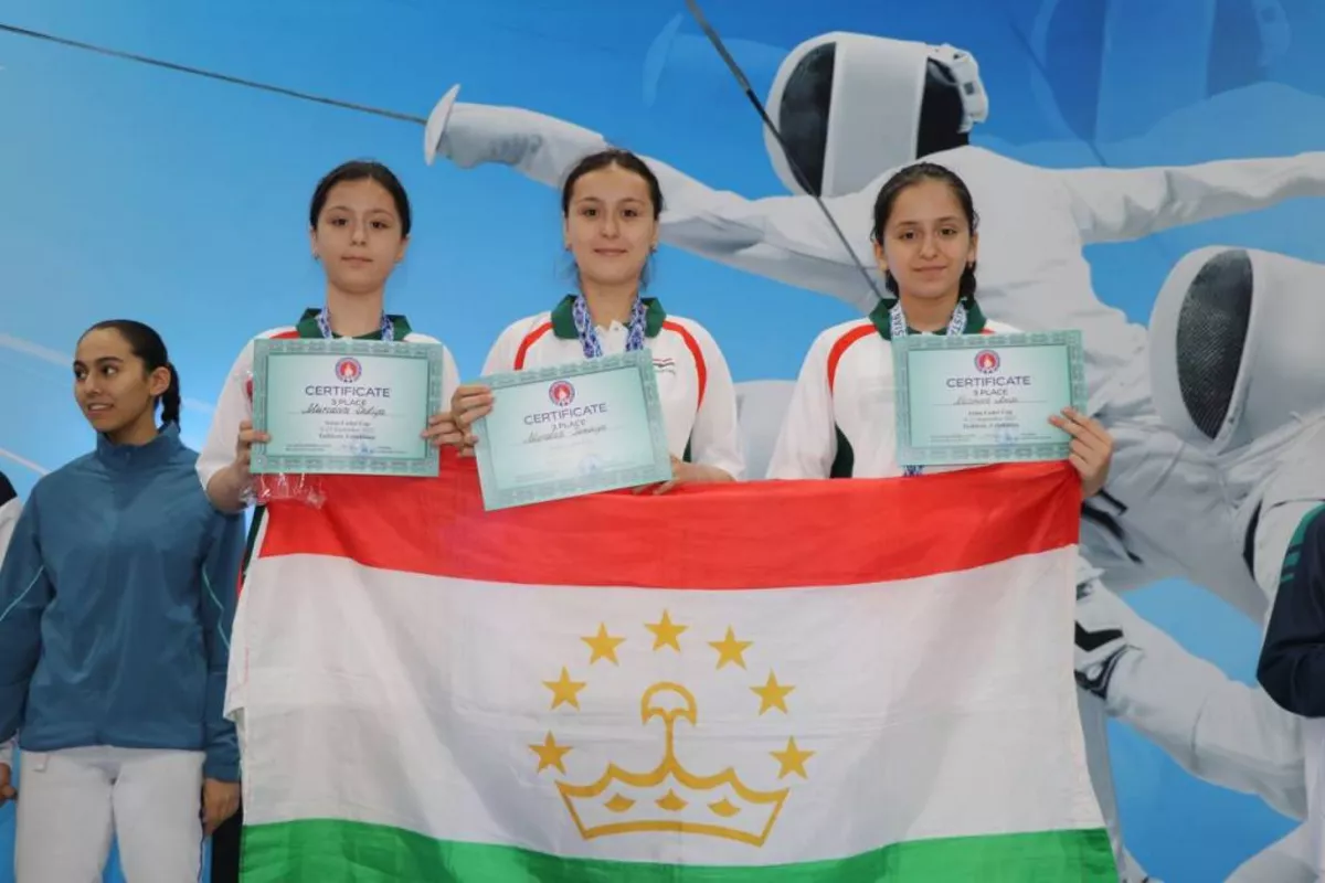 Tajik Women’s Fencing Team Scores Historic Bronze at Asian Cadet Cup