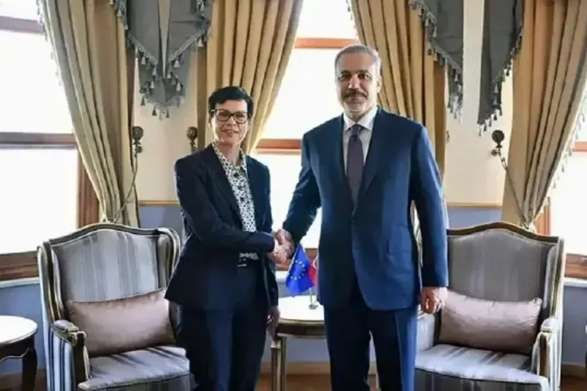 Turkish FM and EU's Kos Discuss Bilateral Relations and Regional Issues