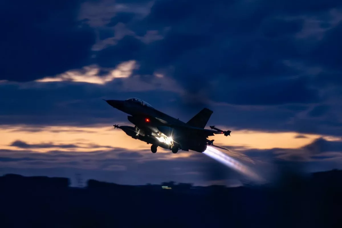 IDF: Dozens of Israeli Fighter Jets Attack Iran on Monday