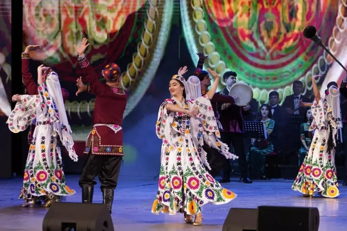 Tajikistan’s Culture Days Open in Bishkek With Music, Dance and Friendship