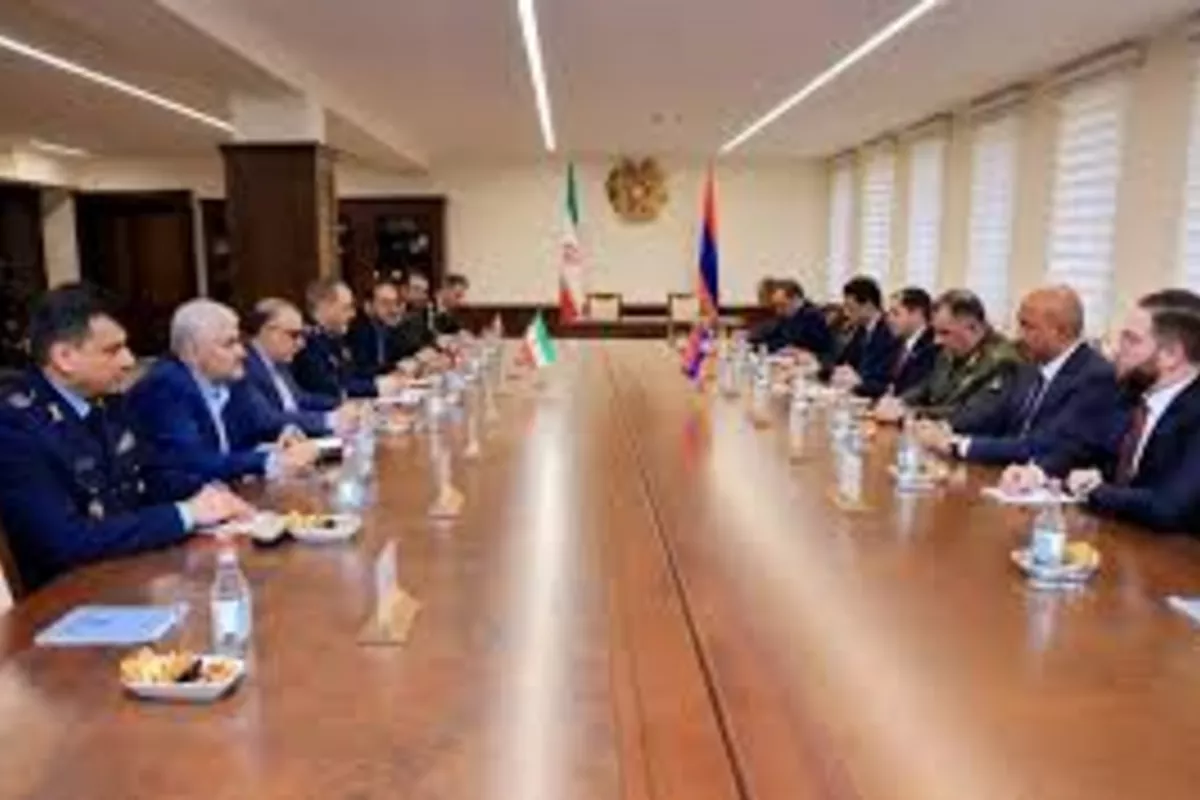 Armenia, Iran Discuss Bilateral Cooperation, Security Challenges