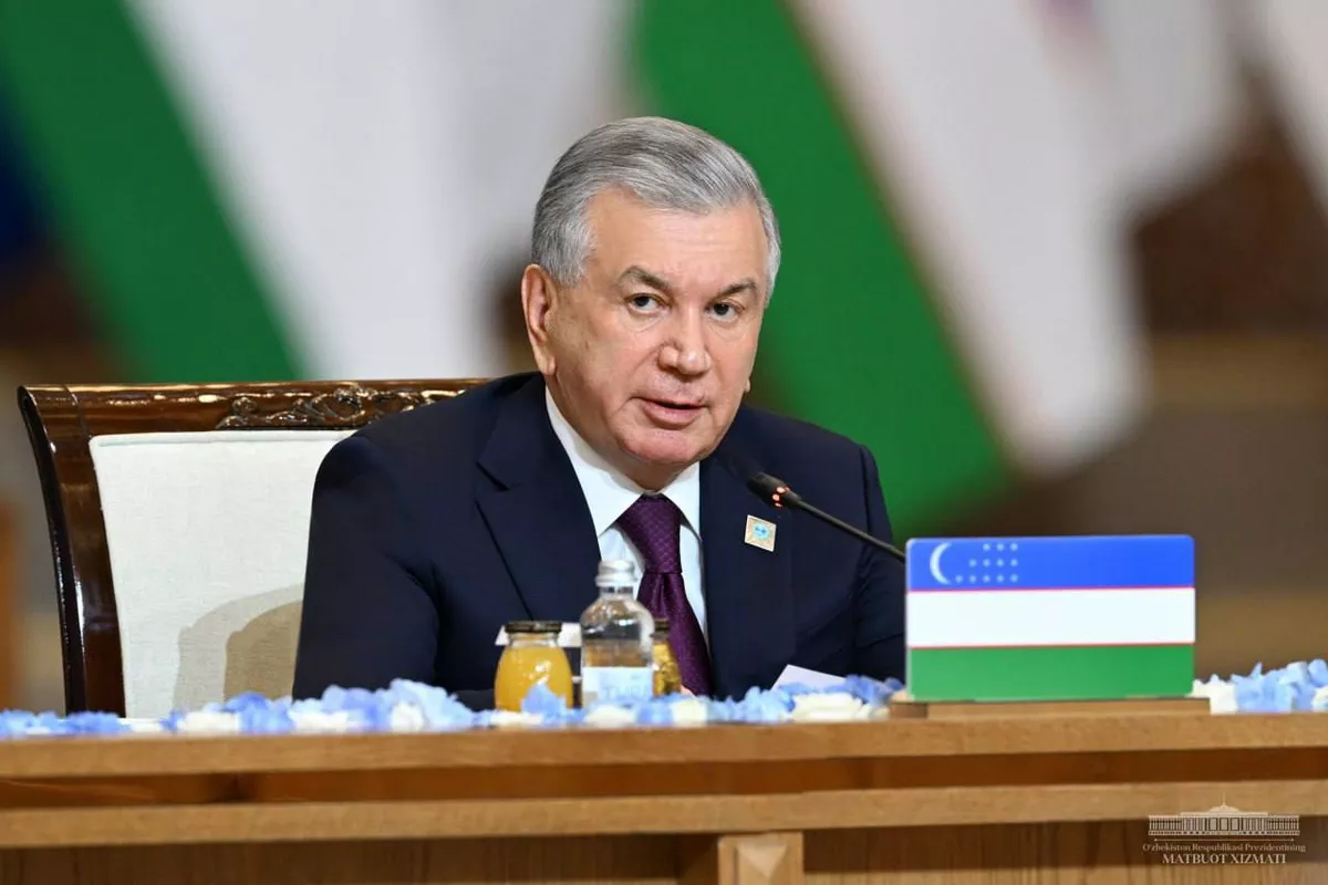 Mirziyoyev Outlines 2026 Goals for Uzbekistan's Textile Sector