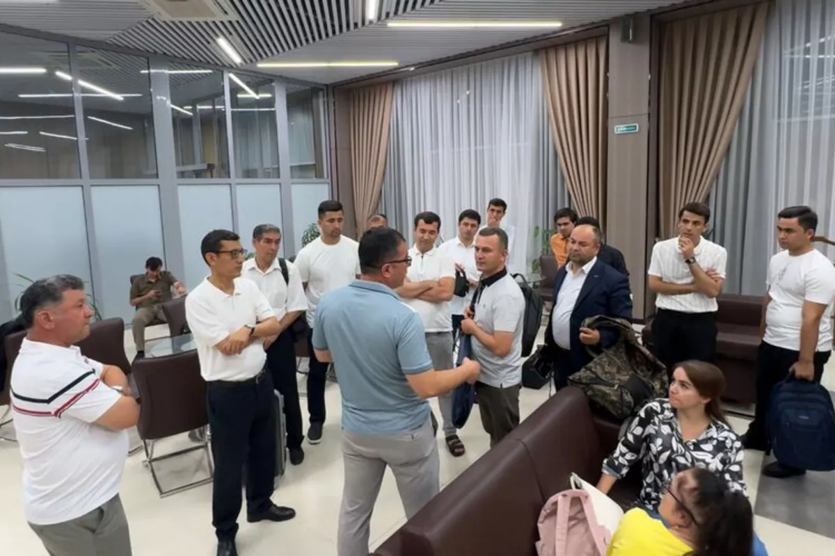 Tajik Delegation Arrives in Kyrgyzstan for Cultural Exchange