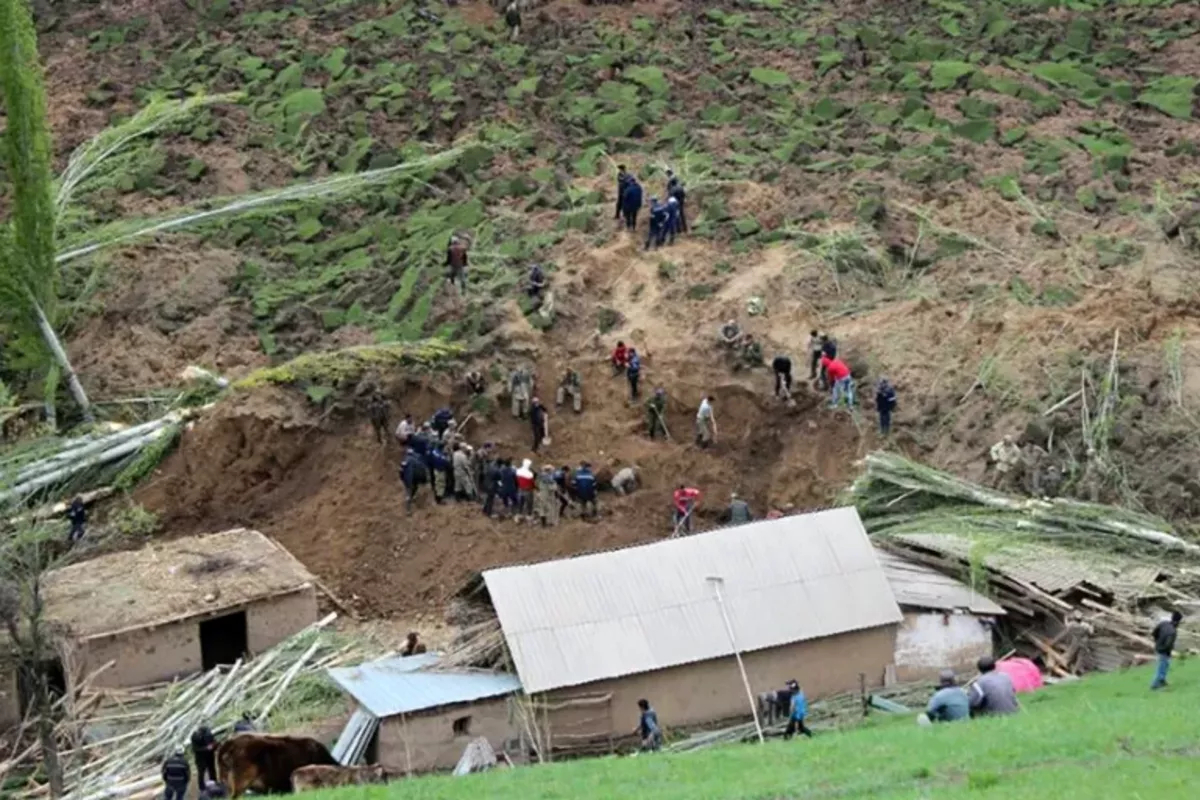 Landslide Threatens Homes and Road in Kyrgyzstan’s Osh