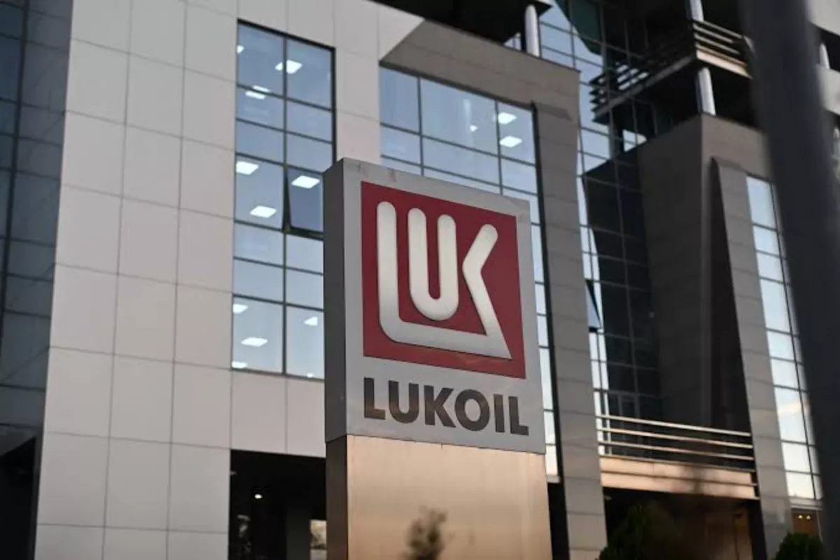 US Extends License for Potential Sale of Russia's Lukoil Assets