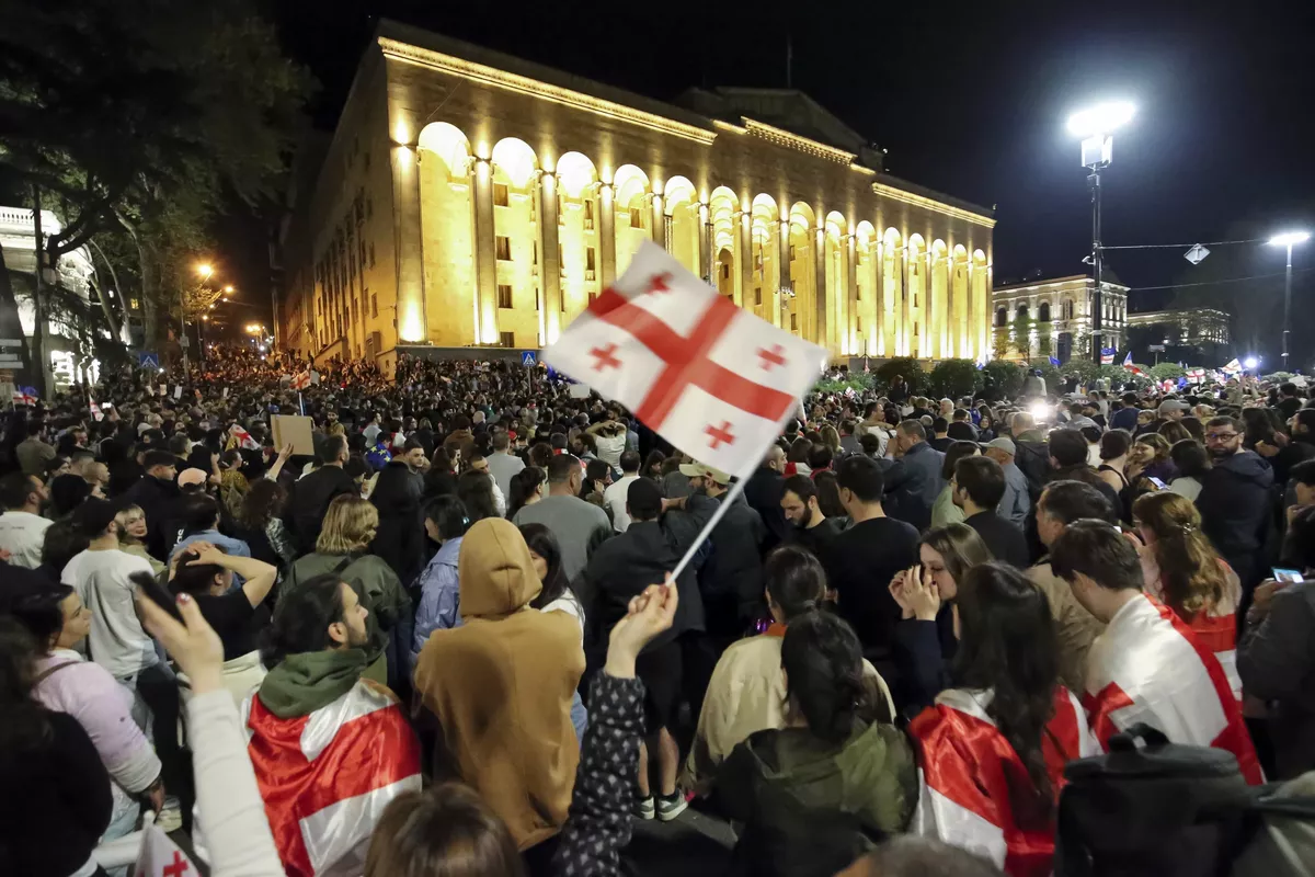 Georgian Police Warn Protesters to Adhere to New Gathering Restrictions