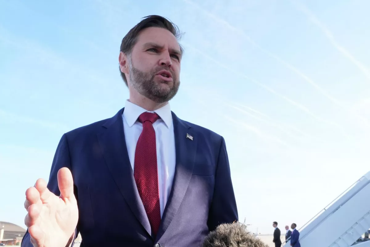 JD Vance Arrives in Switzerland for Talks with Iran on Nuclear Program and Regional Security