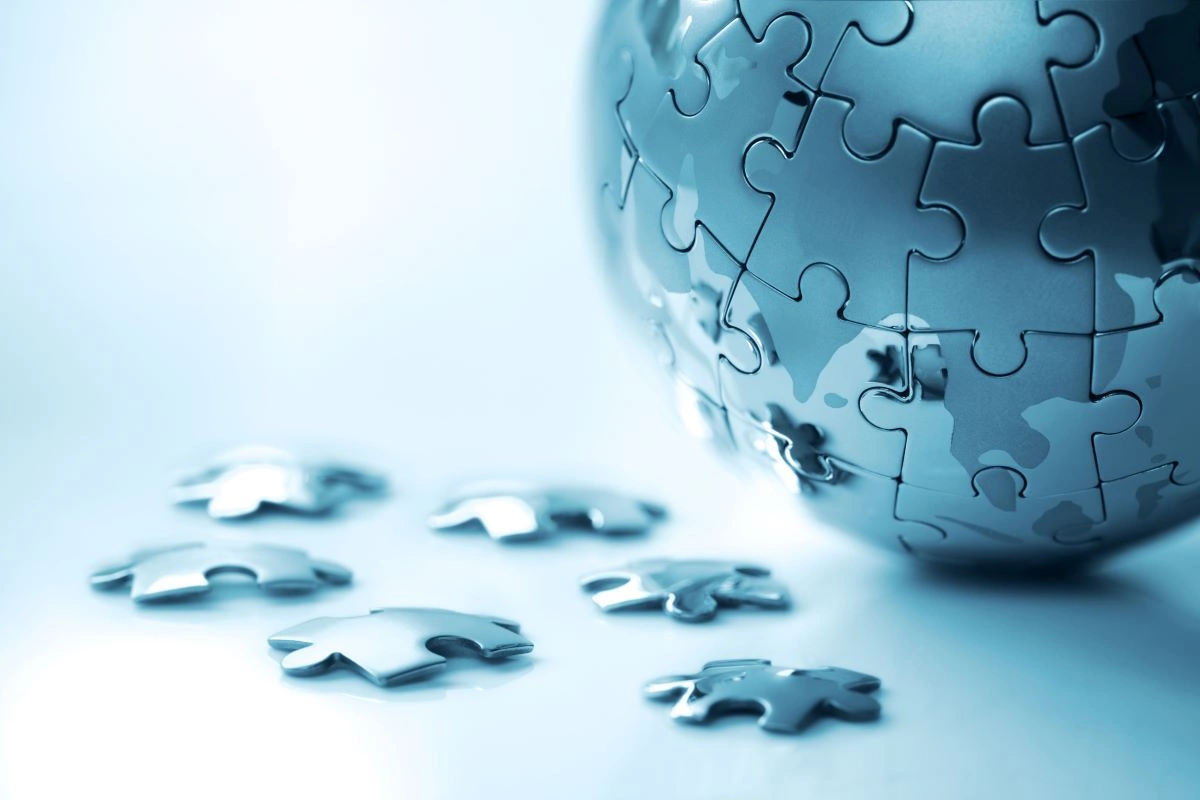 Middle Power Strategies in a Global Confrontation Landscape