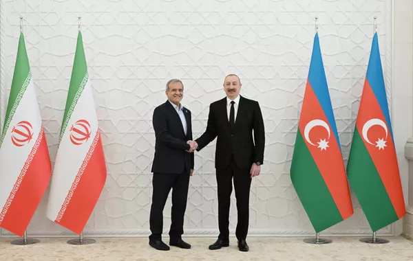 Azerbaijani, Iranian Presidents Hold Phone Talk