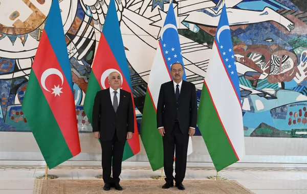 Azerbaijani, Uzbek PMs Hold Talks in Tashkent