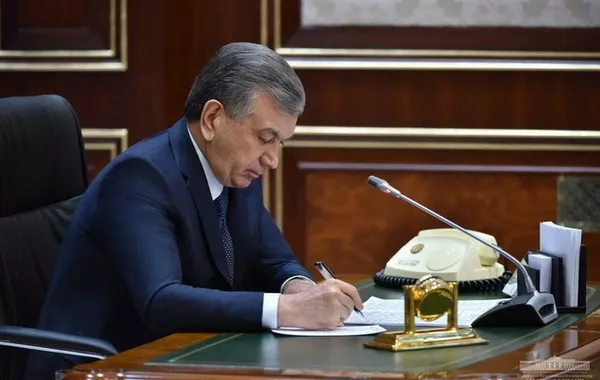 Mirziyoyev Signs Uzbekistan’s 2026 State Budget