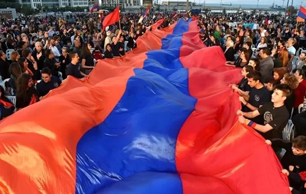 Armenia Prepares to Seek EU Membership as it Distances Itself from Russia