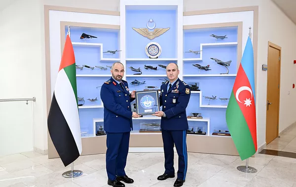 Azerbaijan, UAE Explore New Avenues for Military Cooperation