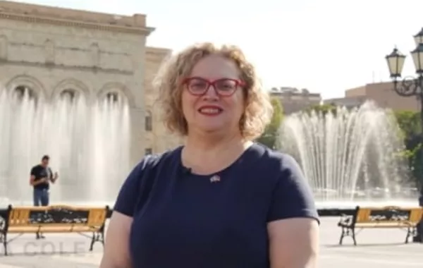 New UK Ambassador to Armenia Addresses Public in Armenian