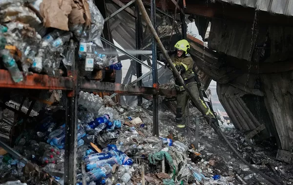 Russian Overnight Strikes Kill at Least 15 in Kyiv and Surrounding Region