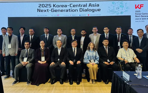 Central Asia, South Korea Hold Talks on Renewable Energy