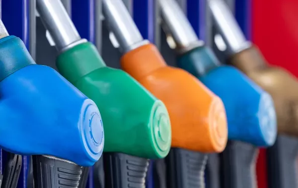 Kazakhstan Leads EAEU in Gasoline Price Surge