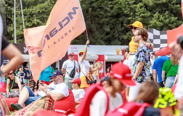 Baku Boulevard Turns Into F1 Fan Zone Ahead of Grand Prix