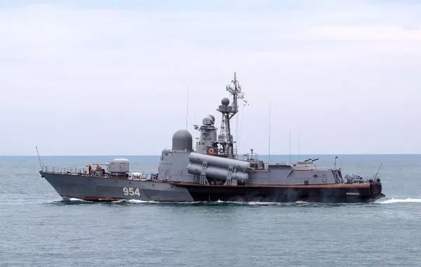 Russian Forces Blame Crews After Boat Failures in Ukraine