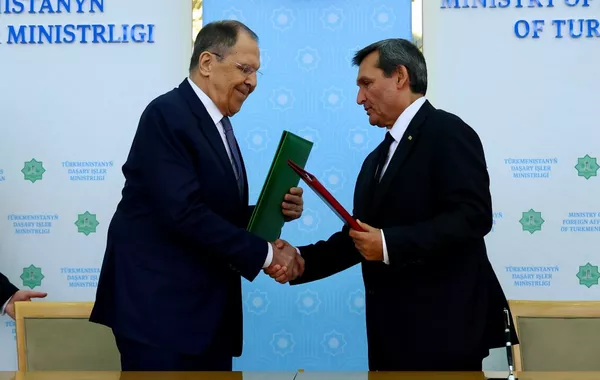U.S. and Russia Compete for Influence in Turkmenistan
