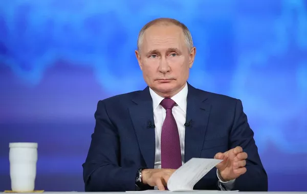 Russia's Putin Reacts to Romania Drone Incident Claims - VIDEO