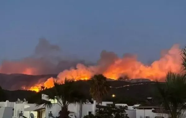 Major Forest Fire Sweeps Through Southwestern Türkiye, Triggering Mass Evacuations