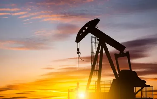 Azerbaijani Oil Price Drops in Global Markets