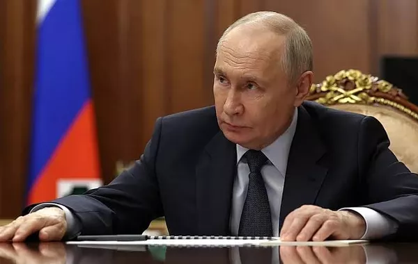 Putin Orders Three-Day Halt to Strikes on Kyiv