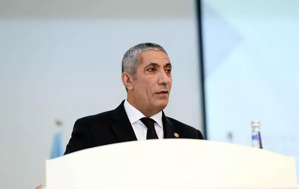 Azerbaijan Proposes Defense Deals with Pakistan, Uzbekistan