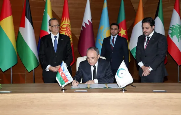Azerbaijan signs Makkah Al-Mukarramah Convention