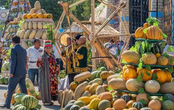 Uzbekistan’s Khiva Bursts with Flavor and Culture at “Melon Festival – 2025”