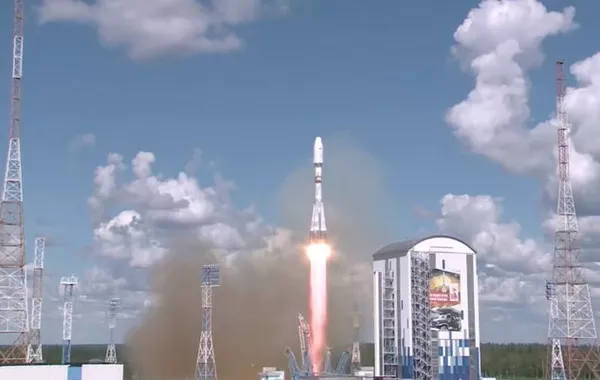Iran's Nahid-2 satellite launched into space
