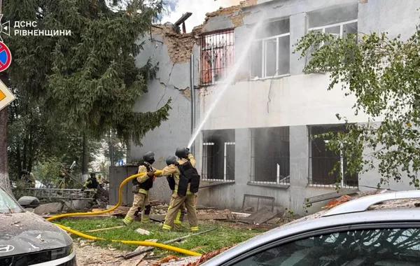 Drone Debris Damages Educational Facility in Ukraine's Rivne, 20 Injured - VIDEO