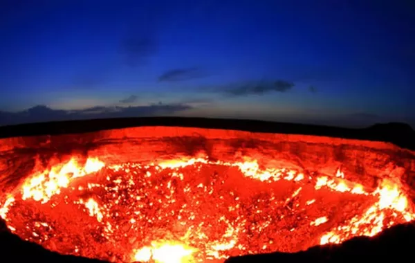 Turkmenistan Develops Plan to Halt Darvaza Crater Flames