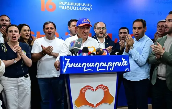 Armenian Activist Explains Why Pashinyan Won and What Comes Next for Peace with Azerbaijan – EXCLUSIVE