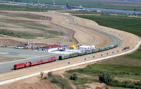 Turkmenistan, Russia Boost Freight Traffic through North-South Transport Corridor