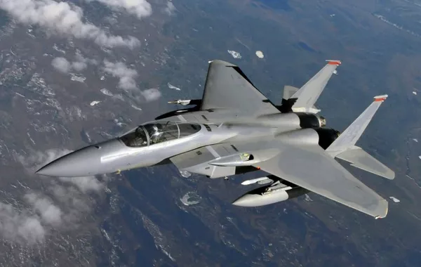 US F‑15 Reportedly Shot Down Over Iran — Pilots Safe