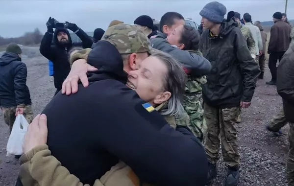 Russia, Ukraine Complete Major Prisoner Swap, 370 Soldiers Return Home