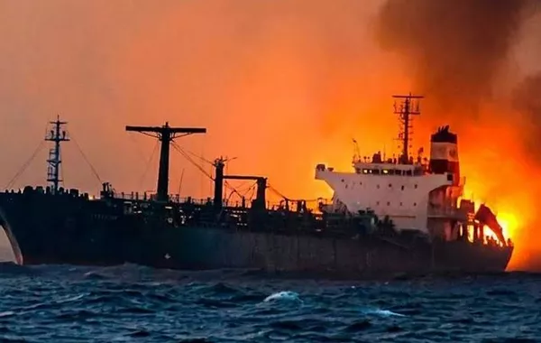 Iran Warns Ships After Oil Tanker Explosion in Strait of Hormuz - VIDEO