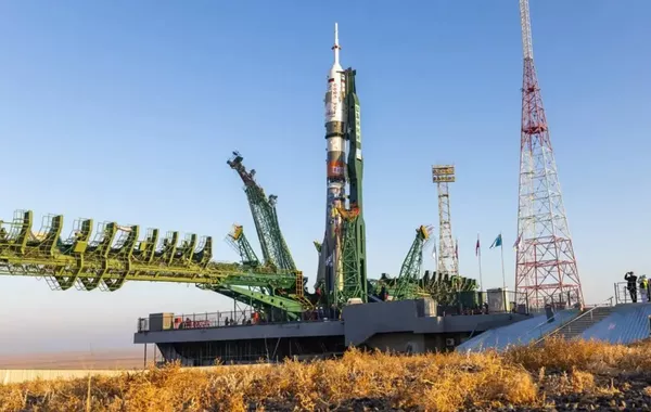 Kazakhstan, Russia Prepare “Baiterek” Rocket for Commercial Use
