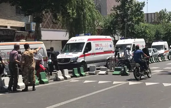 Gunmen Attack Iranian Police Vehicle, Officer Dies