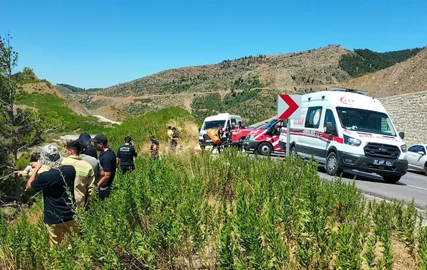 Deadly Türkiye's Antalya Crash Leaves Five Dead, Two Injured